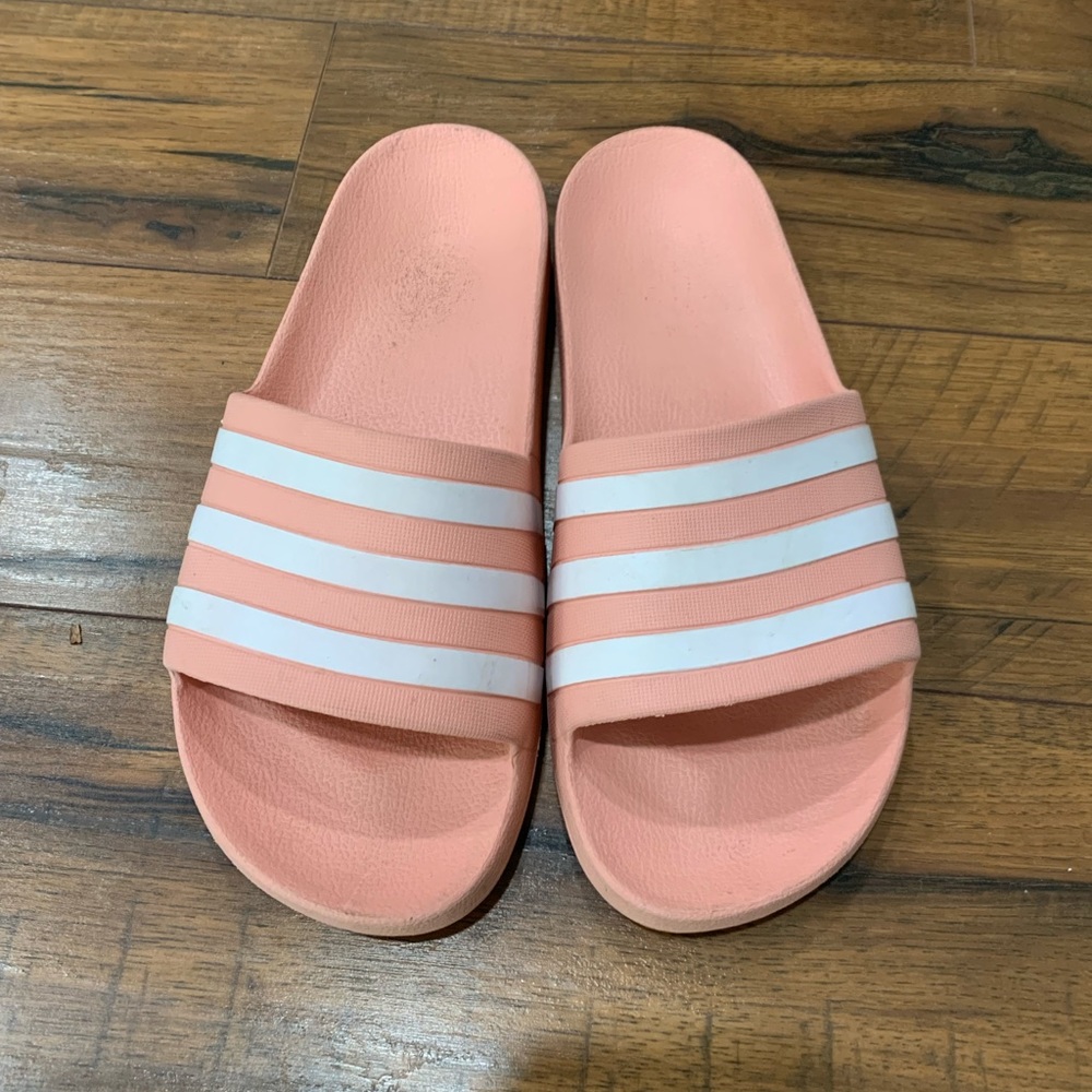 Women’s s Adidas Slide Sandals